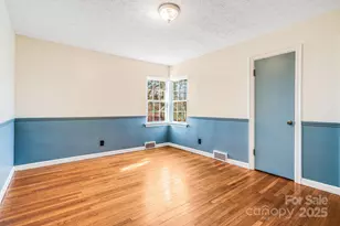 92 Parkway View Rd, Mars Hill, NC 28754 - Photo 18