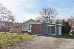 591 Blue Ridge Rd, Black Mountain, NC 28711 - Photo 8