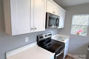 1421 W Horah St, Salisbury, NC 28144 - Photo 8