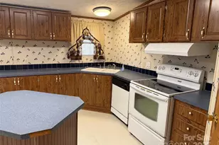 7159 Rev Melvin Adams Dr, Kershaw, SC 29067 - Photo 12