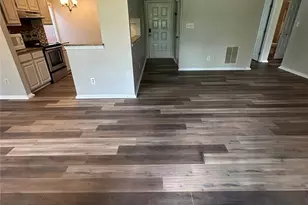 4621 Hamory Dr, Charlotte, NC 28212 - Photo 10