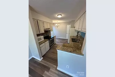 4621 Hamory Drive, Charlotte, NC 28212 - Photo 6