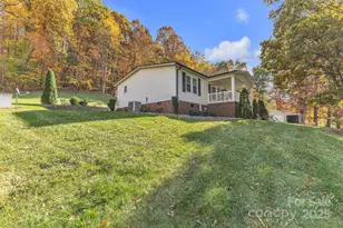 186 Rocky Face Church Rd, Taylorsville, NC 28681 - Photo 4