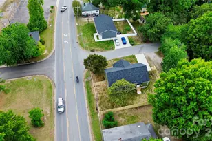 901 E Church St, Cherryville, NC 28021 - Photo 4