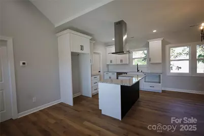 901 E Church Street, Cherryville, NC 28021 - Photo 10