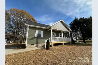 901 E Church Street, Cherryville, NC 28021 - Photo 2