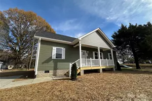 901 E Church St, Cherryville, NC 28021 - Photo 2