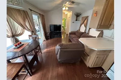 124 Hummingbird Circle, New London, NC 25127 - Photo 10