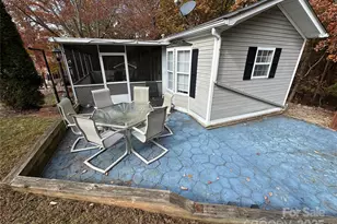 124 Hummingbird Cir, New London, NC 25127 - Photo 20