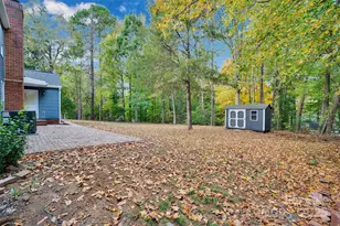 8343 Norcroft Dr, Charlotte, NC 28269 - Photo 32