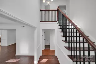 8343 Norcroft Dr, Charlotte, NC 28269 - Photo 4