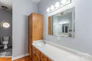 203 Providence Rd, Forest City, NC 28043 - Photo 18