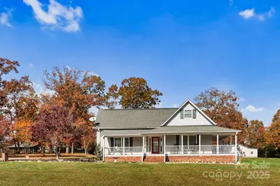 203 Providence Road, Forest City, NC 28043 - Photo 2