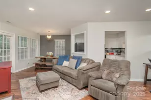 6501 Clavell Ln, Charlotte, NC 28210 - Photo 4