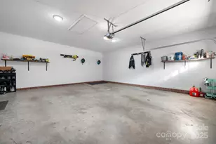 5665 Crown Terrace, Hickory, NC 28601 - Photo 44