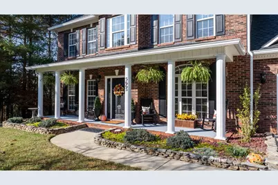 5665 Crown Terrace, Hickory, NC 28601 - Photo 6