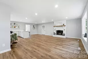 1404 Old Mill Rd, Lincolnton, NC 28092 - Photo 4