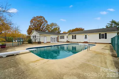 1404 Old Mill Road, Lincolnton, NC 28092 - Photo 32