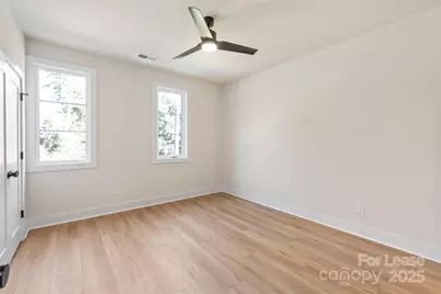 1356 Briar Creek Road, Charlotte, NC 28205 - Photo 16