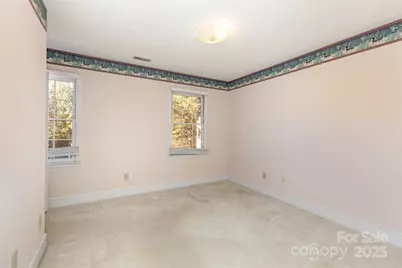 9208 Willowglen Trail, Charlotte, NC 28215 - Photo 16