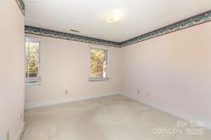 9208 Willowglen Trail, Charlotte, NC 28215 - Photo 16