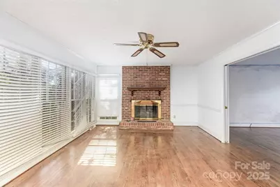 9208 Willowglen Trail, Charlotte, NC 28215 - Photo 8