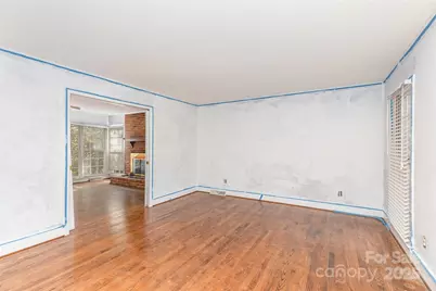 9208 Willowglen Trail, Charlotte, NC 28215 - Photo 4