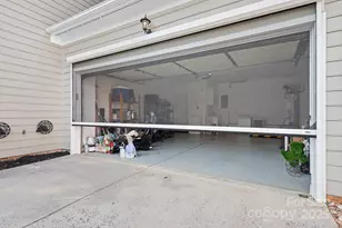 20332 Colony Point Ln, Cornelius, NC 28031 - Photo 30