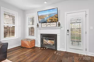 20332 Colony Point Ln, Cornelius, NC 28031 - Photo 10