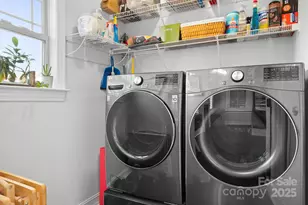 20332 Colony Point Ln, Cornelius, NC 28031 - Photo 16