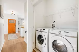 11 Byrdcliffe Ln, Asheville, NC 28805 - Photo 24