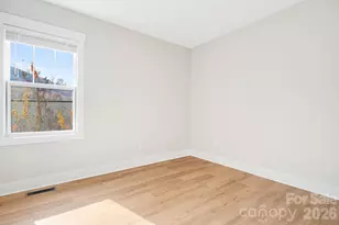 11 Byrdcliffe Ln, Asheville, NC 28805 - Photo 18