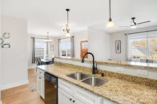 11 Byrdcliffe Ln, Asheville, NC 28805 - Photo 6