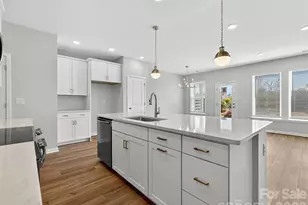 214 Quartz Hl Wy, Waxhaw, NC 28173 - Photo 2