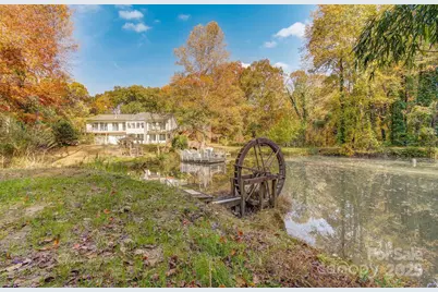 130 Grapevine Lane, Tryon, NC 28782 - Photo 2