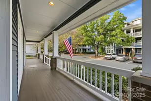 618 Olmsted Park Pl, Charlotte, NC 28203 - Photo 4