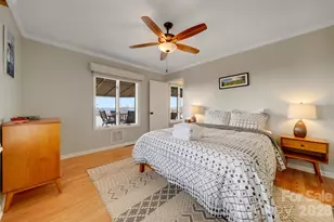 300 Roberts Dr, Hendersonville, NC 28739 - Photo 32