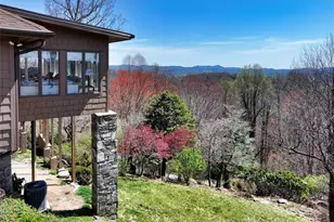 300 Roberts Dr, Hendersonville, NC 28739 - Photo 44