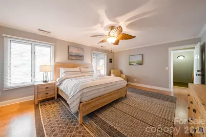 300 Roberts Drive, Hendersonville, NC 28739 - Photo 24