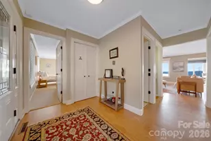 300 Roberts Dr, Hendersonville, NC 28739 - Photo 4