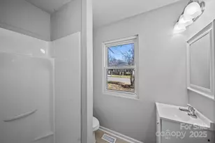 801 Pennsylvania Ave, Charlotte, NC 28216 - Photo 8