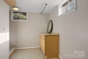 233 Rolling Dr, Waynesville, NC 28786 - Photo 24