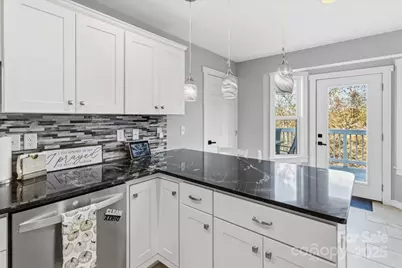 9 Old Amber Drive, Weaverville, NC 28787 - Photo 18