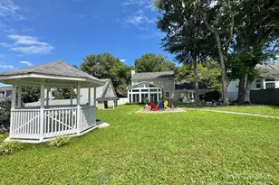 9507 Guernsey Ct, Charlotte, NC 28213 - Photo 18