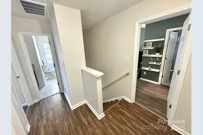 9507 Guernsey Court, Charlotte, NC 28213 - Photo 10