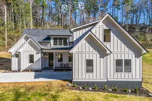 85 Adger Dr, Hendersonville, NC 28739 - Photo 2