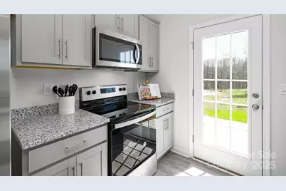 131 Court House Avenue, York, SC 29745 - Photo 6