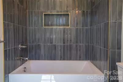 1007 Dacavin Drive, Charlotte, NC 28226 - Photo 36