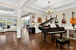 401 Hollyhock Dr, Matthews, NC 28104 - Photo 10