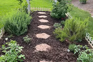 401 Hollyhock Dr, Matthews, NC 28104 - Photo 40